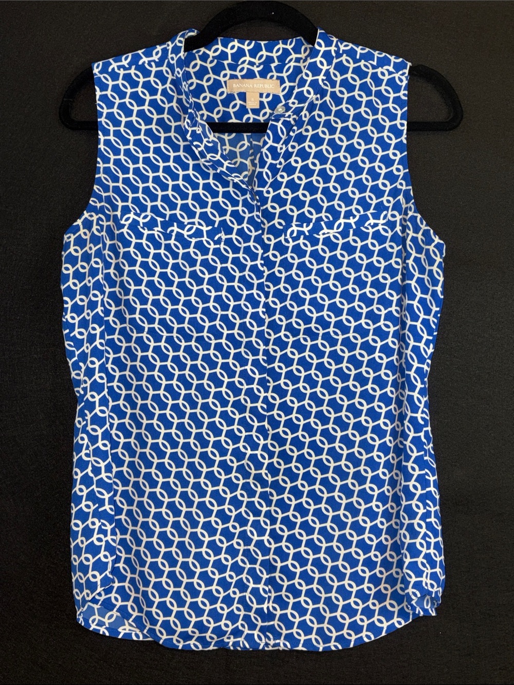 Banana Republic Blue & White Geometric Sleeveless Top 2 Chest pockets